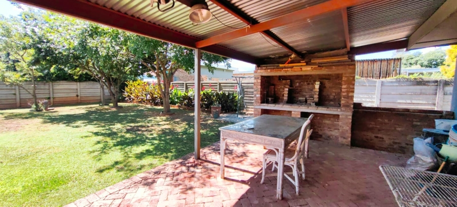 4 Bedroom Property for Sale in Baillie Park North West